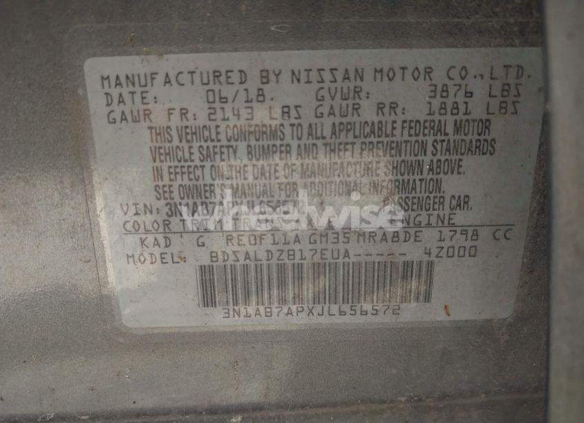 Photo 9 of 2018 Nissan Sentra SV (VIN 3N1AB7APXJL656572)