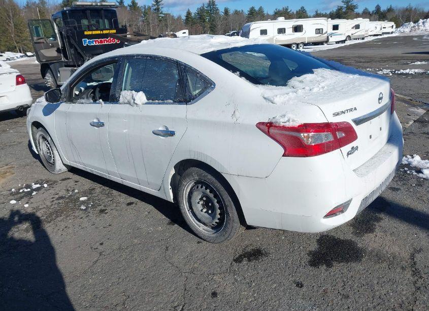 Photo 3 of 2018 Nissan Sentra S (VIN 3N1AB7APXJY204995)
