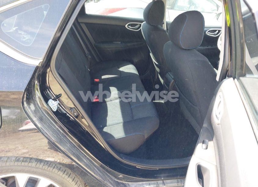 Photo 8 of 2018 Nissan Sentra SR (VIN 3N1AB7APXJY214362)