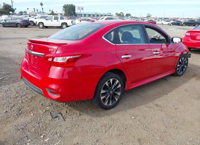 Photo 4 of 2018 Nissan Sentra SR (VIN 3N1AB7APXJY215155)