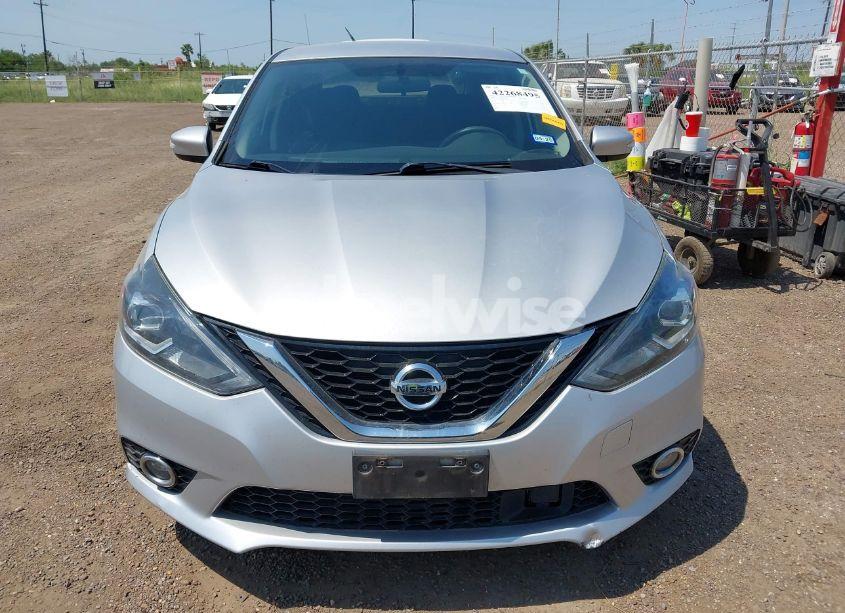 Photo 12 of 2018 Nissan Sentra SR (VIN 3N1AB7APXJY234045)