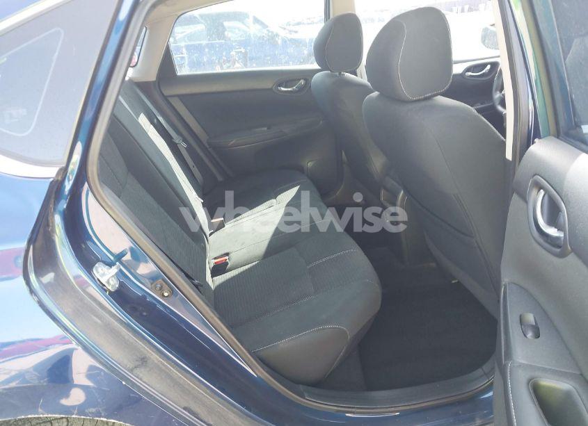 Photo 8 of 2018 Nissan Sentra S (VIN 3N1AB7APXJY267983)