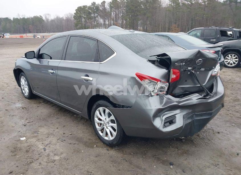 Photo 3 of 2018 Nissan Sentra SV (VIN 3N1AB7APXJY269751)
