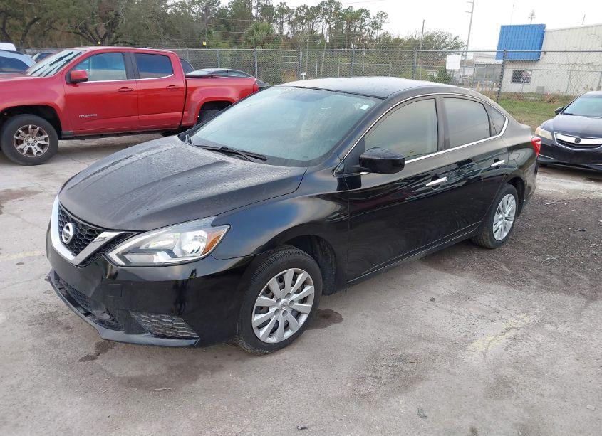 Photo 2 of 2018 Nissan Sentra S (VIN 3N1AB7APXJY278966)