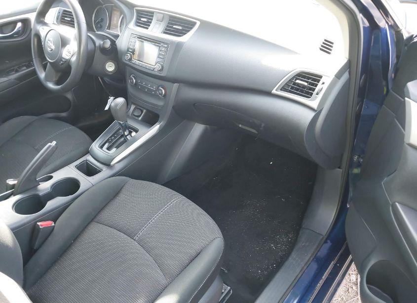 Photo 5 of 2018 Nissan Sentra S (VIN 3N1AB7APXJY281429)