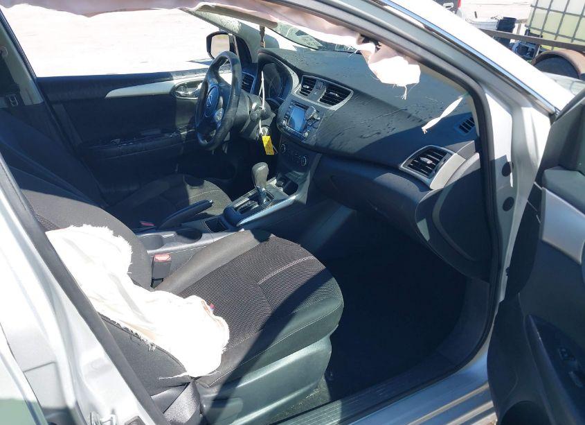 Photo 5 of 2018 Nissan Sentra S (VIN 3N1AB7APXJY287067)