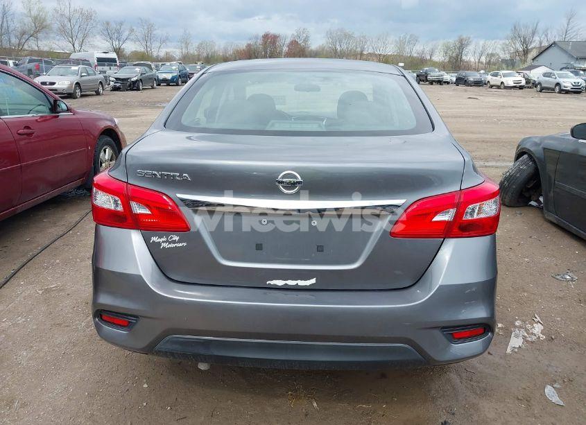 Photo 16 of 2018 Nissan Sentra S (VIN 3N1AB7APXJY288994)