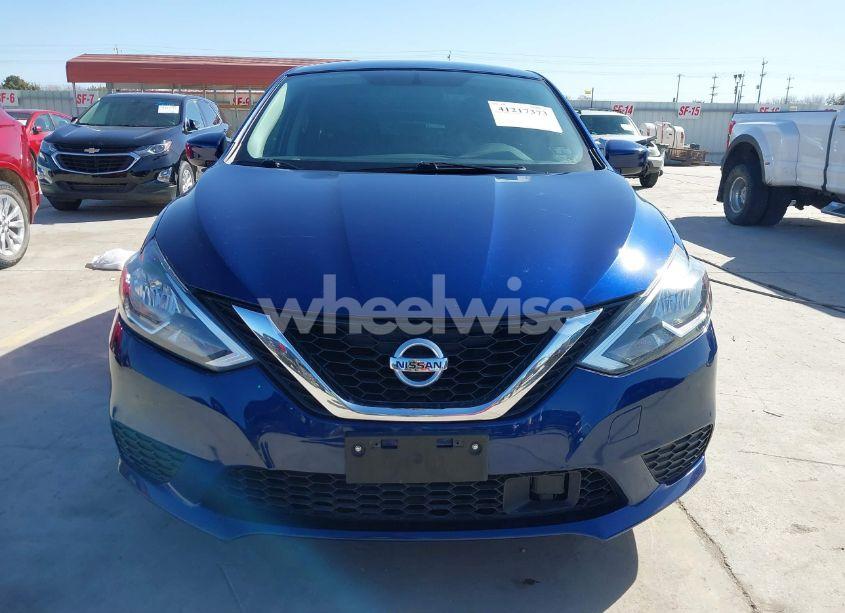 Photo 13 of 2018 Nissan Sentra S (VIN 3N1AB7APXJY303607)