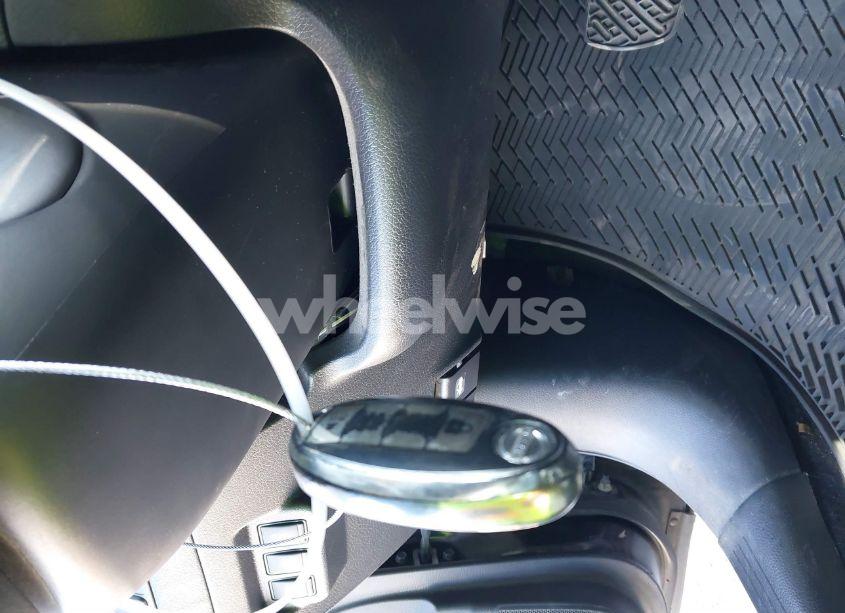 Photo 11 of 2018 Nissan Sentra SV (VIN 3N1AB7APXJY303655)