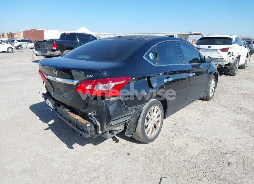 Photo 4 of 2018 Nissan Sentra SV (VIN 3N1AB7APXJY303655)