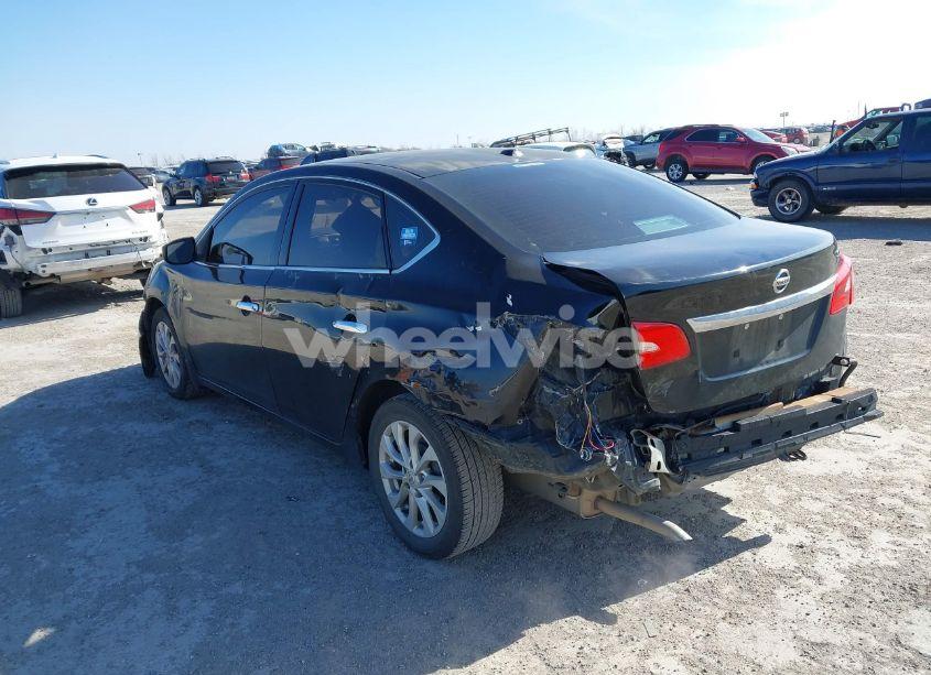 Photo 6 of 2018 Nissan Sentra SV (VIN 3N1AB7APXJY303655)