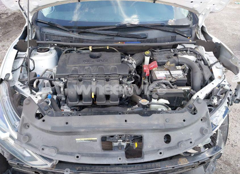 Photo 10 of 2018 Nissan Sentra SV (VIN 3N1AB7APXJY304451)