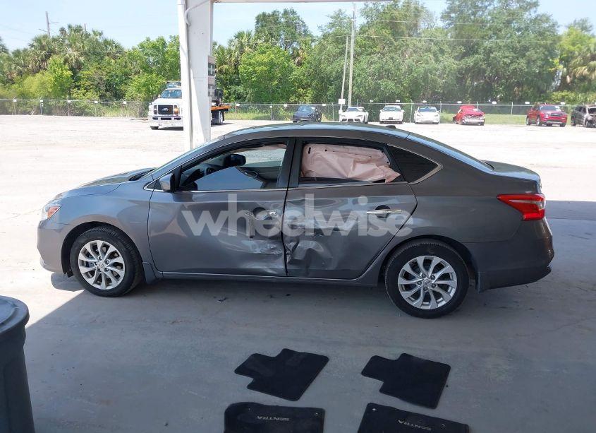 Photo 15 of 2018 Nissan Sentra SV (VIN 3N1AB7APXJY312274)