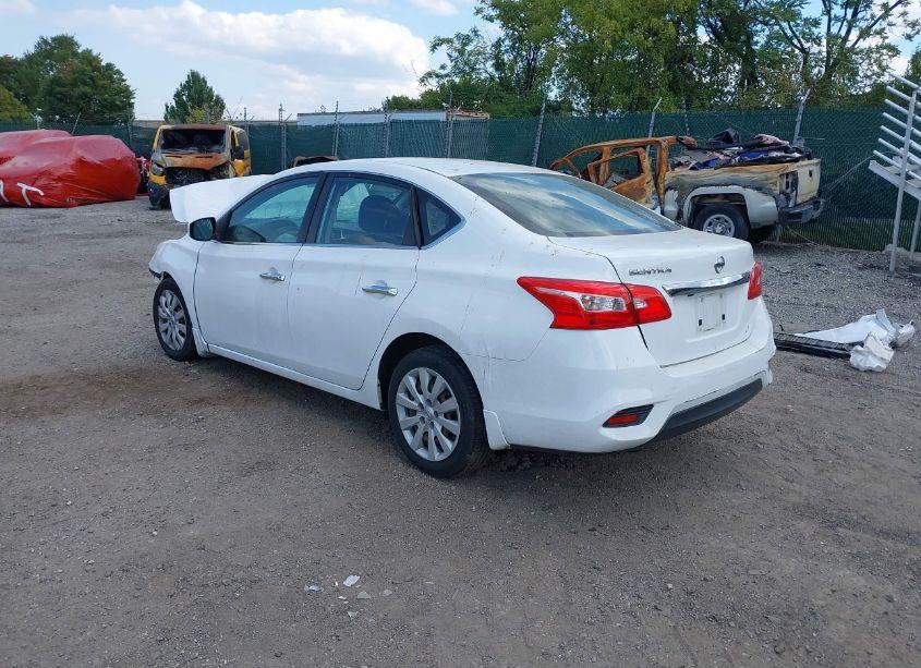 Photo 3 of 2018 Nissan Sentra S (VIN 3N1AB7APXJY323162)