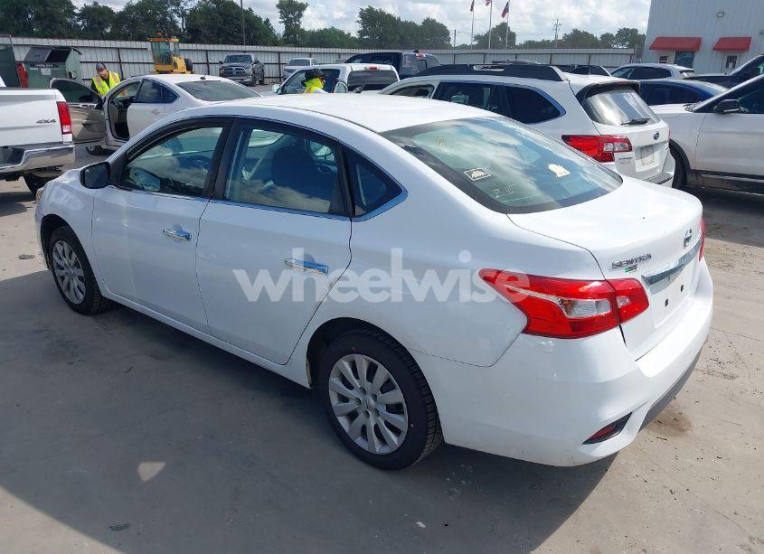 Photo 3 of 2018 Nissan Sentra S (VIN 3N1AB7APXJY325686)