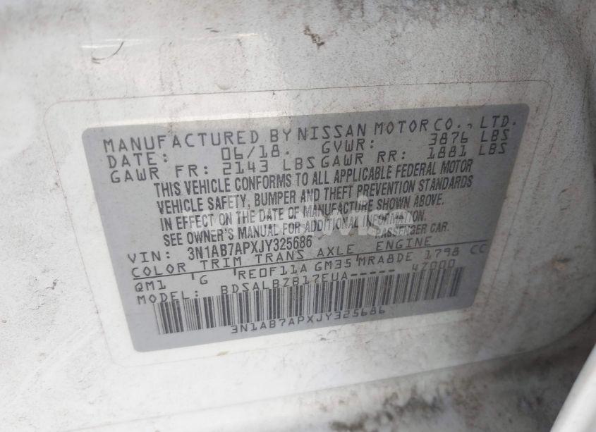 Photo 9 of 2018 Nissan Sentra S (VIN 3N1AB7APXJY325686)