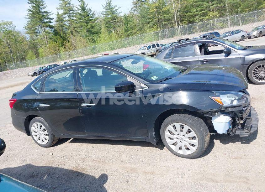 Photo 14 of 2018 Nissan Sentra S (VIN 3N1AB7APXJY332962)