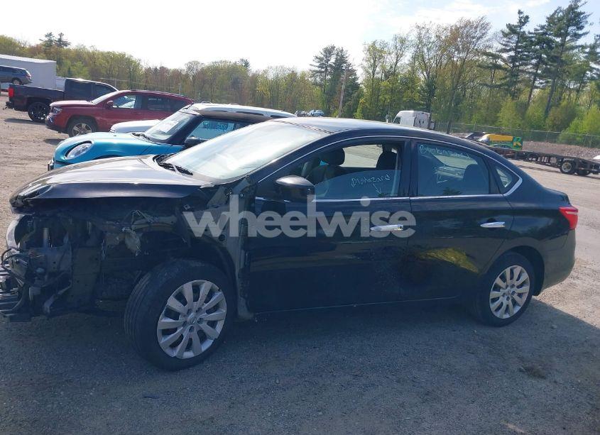 Photo 15 of 2018 Nissan Sentra S (VIN 3N1AB7APXJY332962)