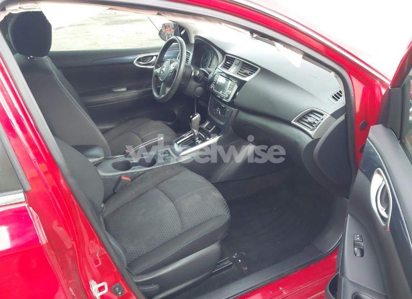 Photo 5 of 2018 Nissan Sentra SR (VIN 3N1AB7APXJY339135)