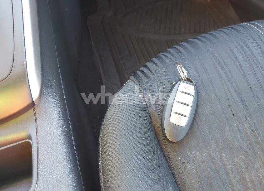 Photo 11 of 2018 Nissan Sentra SV (VIN 3N1AB7APXJY341984)