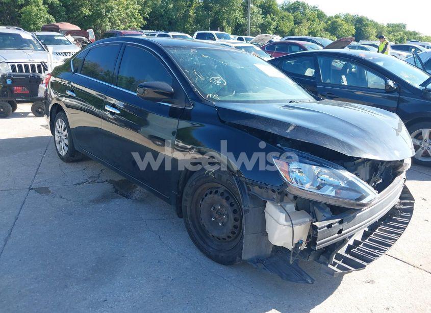 2018 Nissan Sentra S (VIN 3N1AB7APXJY346134) main photo