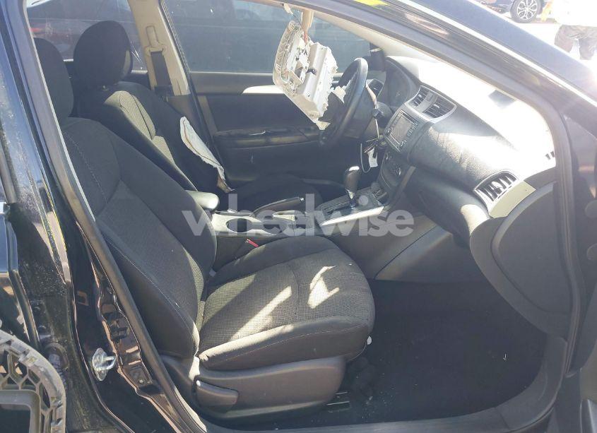Photo 5 of 2018 Nissan Sentra S (VIN 3N1AB7APXJY346134)