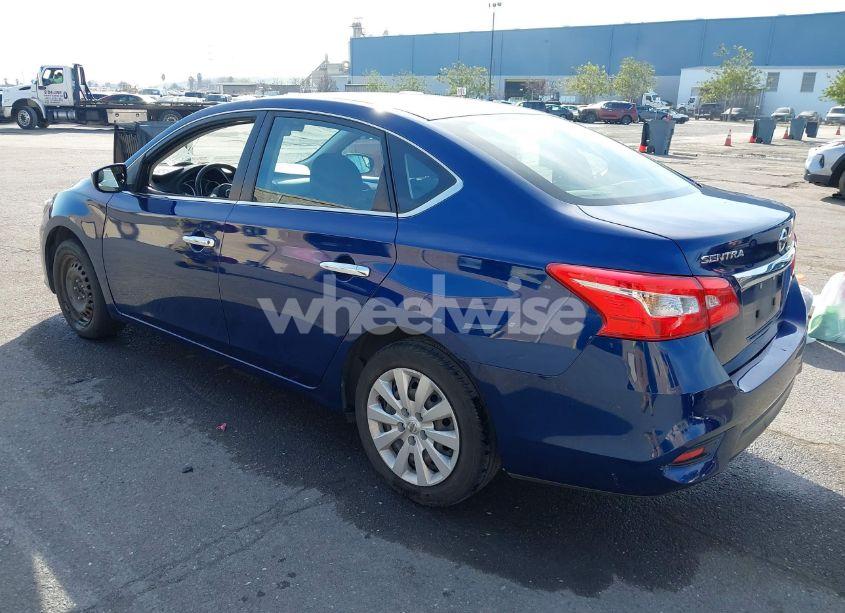 Photo 3 of 2019 Nissan Sentra S (VIN 3N1AB7APXKY204397)