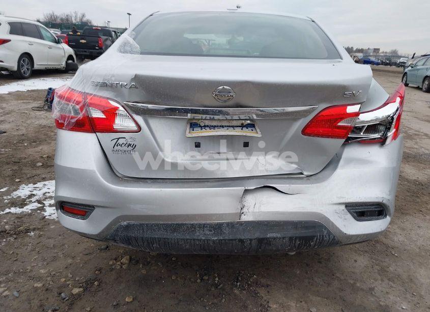 Photo 6 of 2019 Nissan Sentra SV (VIN 3N1AB7APXKY228618)