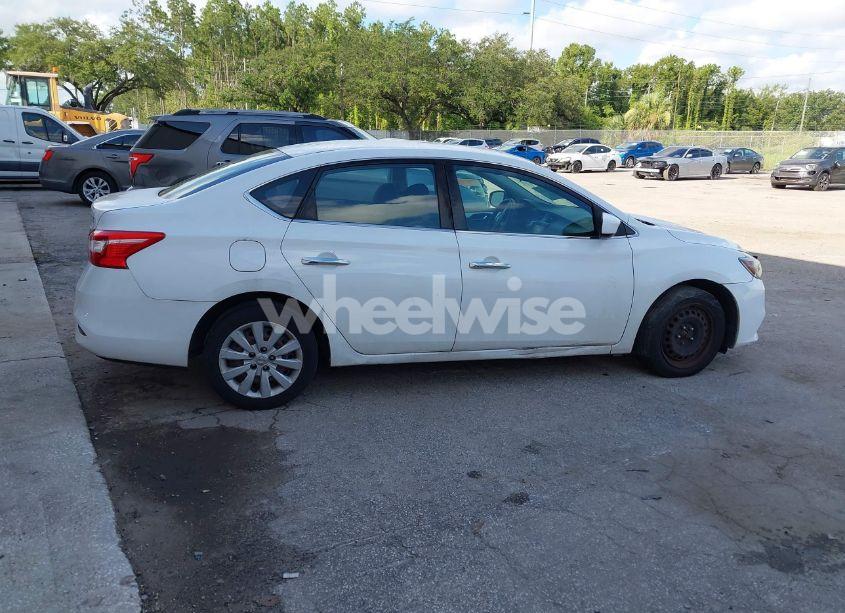 Photo 13 of 2019 Nissan Sentra S (VIN 3N1AB7APXKY230000)