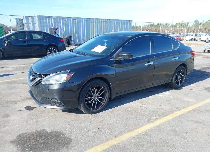 Photo 2 of 2019 Nissan Sentra S (VIN 3N1AB7APXKY236542)