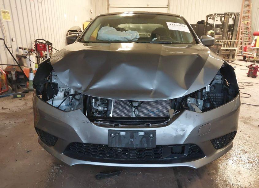 Photo 12 of 2019 Nissan Sentra S (VIN 3N1AB7APXKY241613)