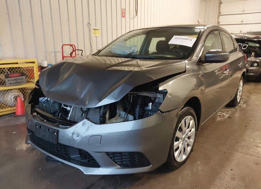 Photo 2 of 2019 Nissan Sentra S (VIN 3N1AB7APXKY241613)