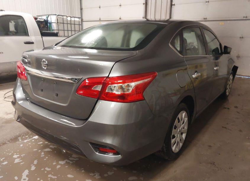 Photo 4 of 2019 Nissan Sentra S (VIN 3N1AB7APXKY241613)