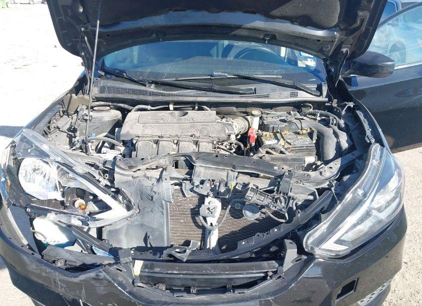 Photo 10 of 2019 Nissan Sentra SV (VIN 3N1AB7APXKY245466)