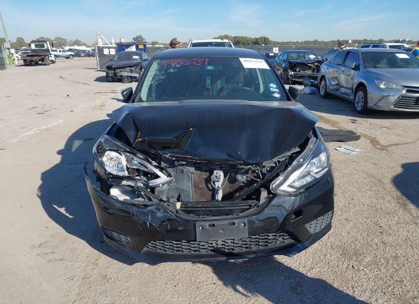 Photo 12 of 2019 Nissan Sentra SV (VIN 3N1AB7APXKY245466)