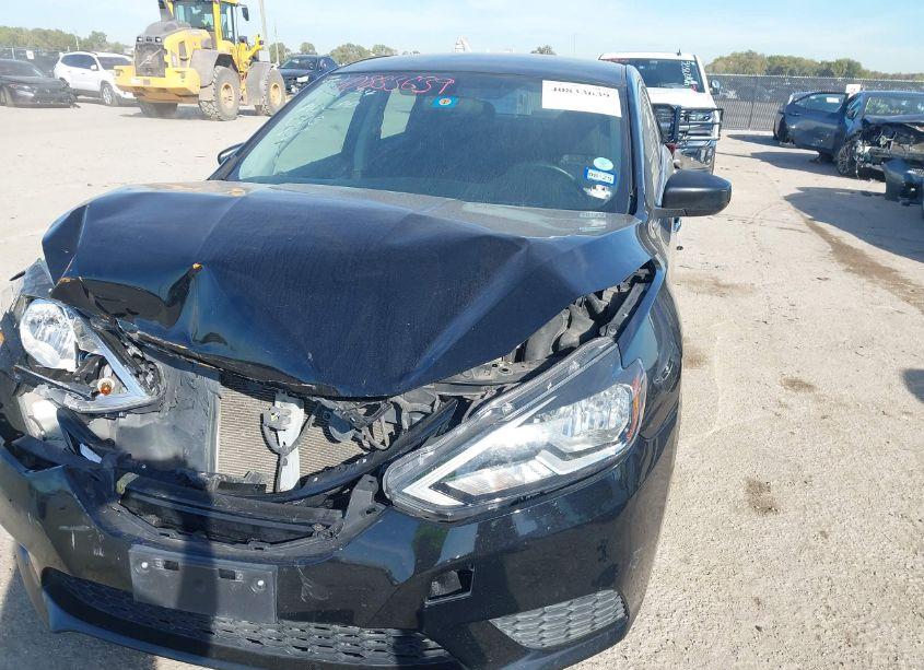 Photo 6 of 2019 Nissan Sentra SV (VIN 3N1AB7APXKY245466)