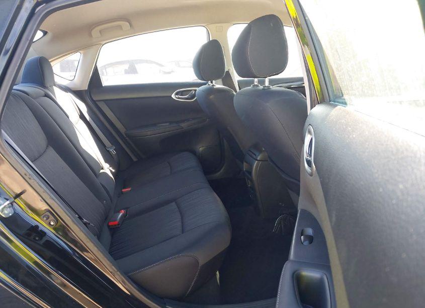 Photo 8 of 2019 Nissan Sentra SV (VIN 3N1AB7APXKY245466)