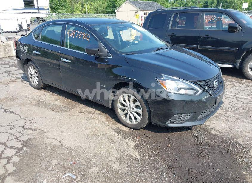 2019 Nissan Sentra SV (VIN 3N1AB7APXKY254653) main photo