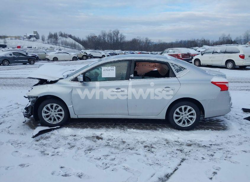 Photo 13 of 2019 Nissan Sentra SV (VIN 3N1AB7APXKY296269)