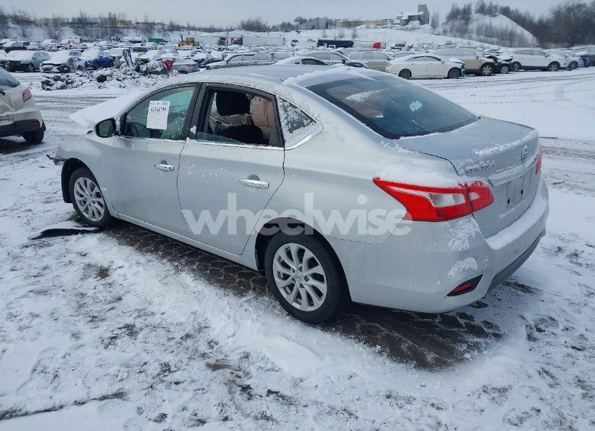 Photo 3 of 2019 Nissan Sentra SV (VIN 3N1AB7APXKY296269)