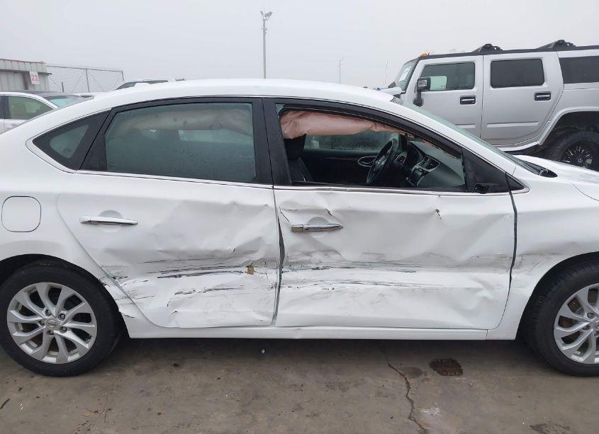 Photo 13 of 2019 Nissan Sentra SV (VIN 3N1AB7APXKY310011)