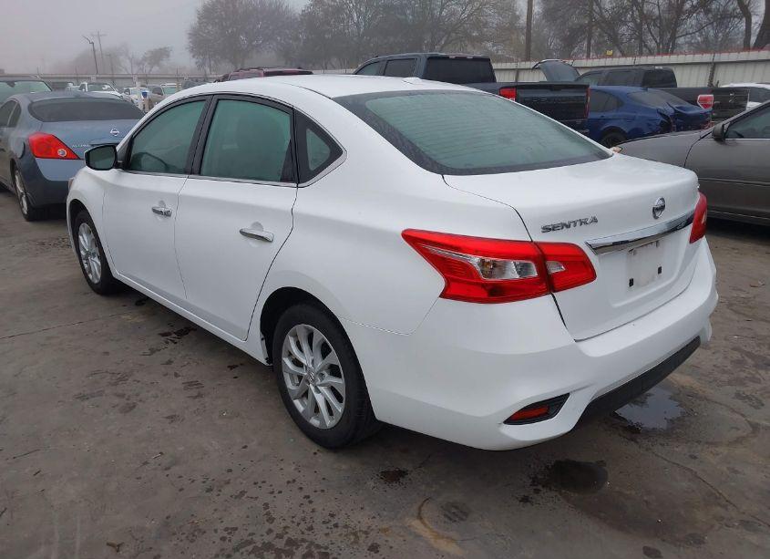 Photo 3 of 2019 Nissan Sentra SV (VIN 3N1AB7APXKY310011)