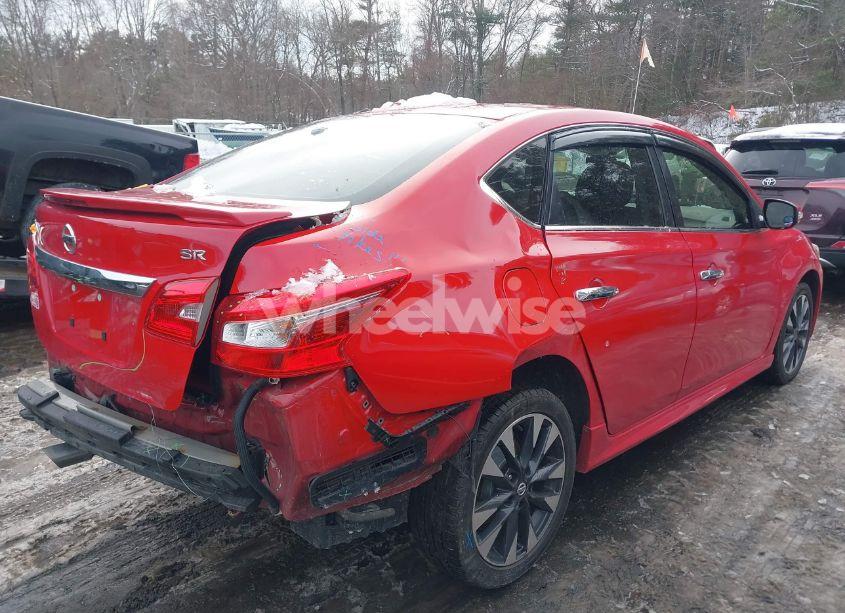 Photo 4 of 2019 Nissan Sentra SR (VIN 3N1AB7APXKY310753)