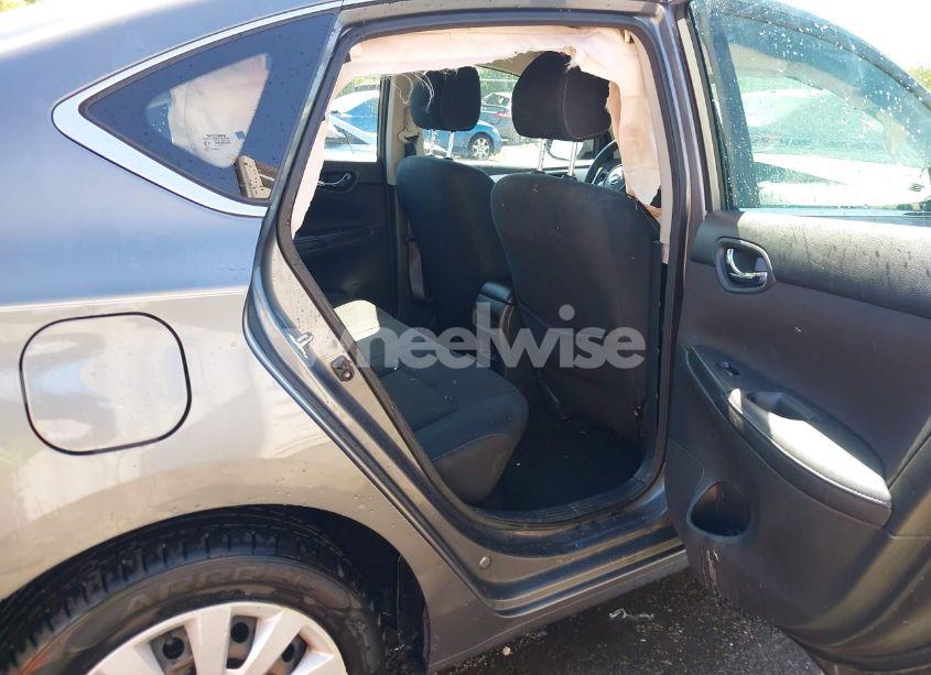 Photo 8 of 2019 Nissan Sentra S (VIN 3N1AB7APXKY320330)