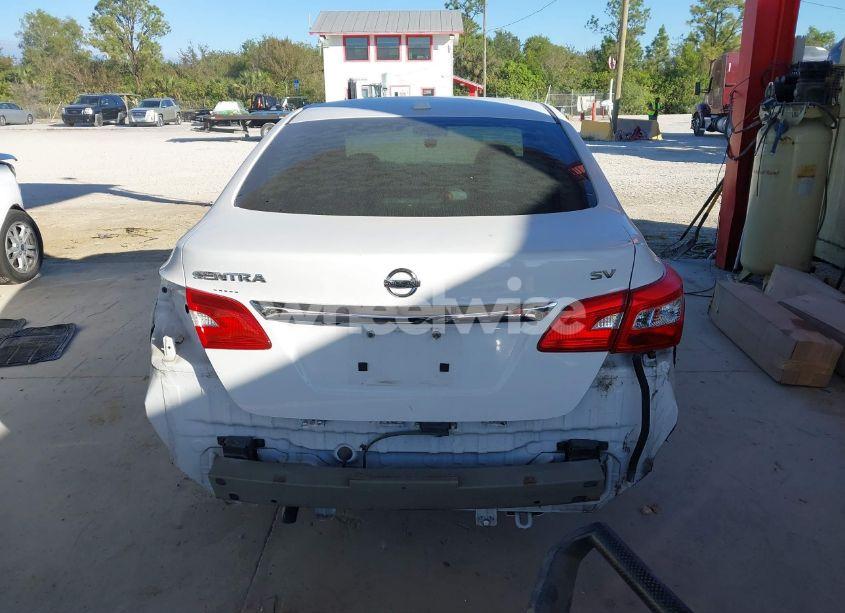 Photo 16 of 2019 Nissan Sentra SV (VIN 3N1AB7APXKY320909)