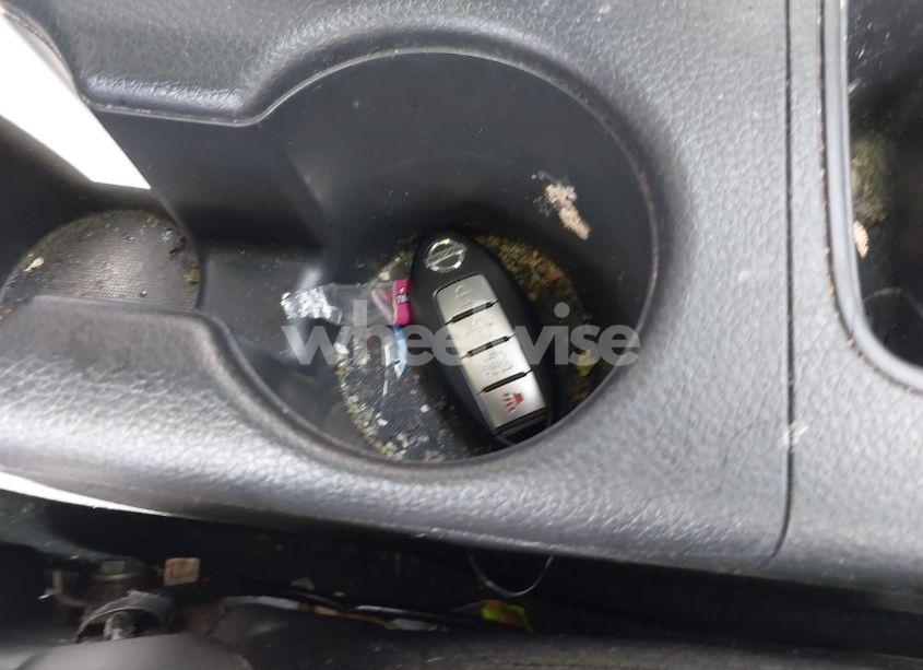 Photo 11 of 2019 Nissan Sentra SV (VIN 3N1AB7APXKY326967)