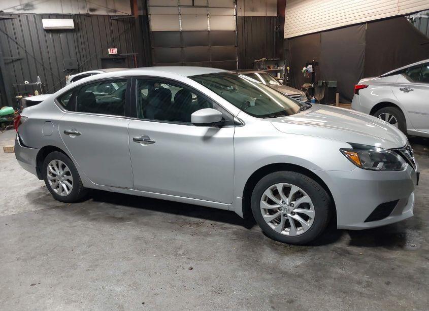 Photo 13 of 2019 Nissan Sentra SV (VIN 3N1AB7APXKY335068)