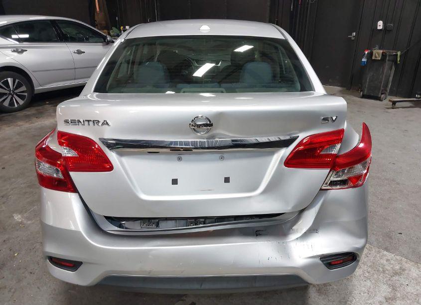 Photo 6 of 2019 Nissan Sentra SV (VIN 3N1AB7APXKY335068)