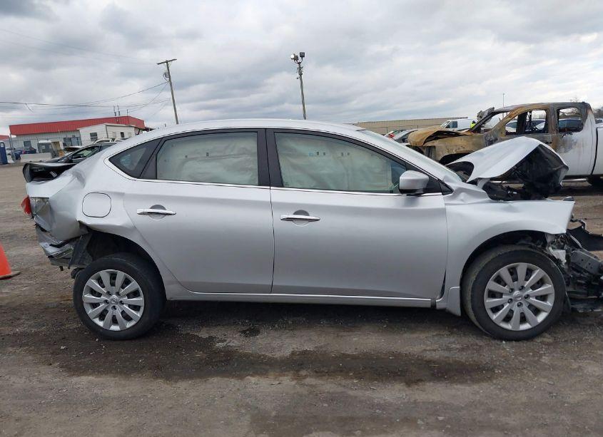 Photo 13 of 2019 Nissan Sentra S (VIN 3N1AB7APXKY335510)