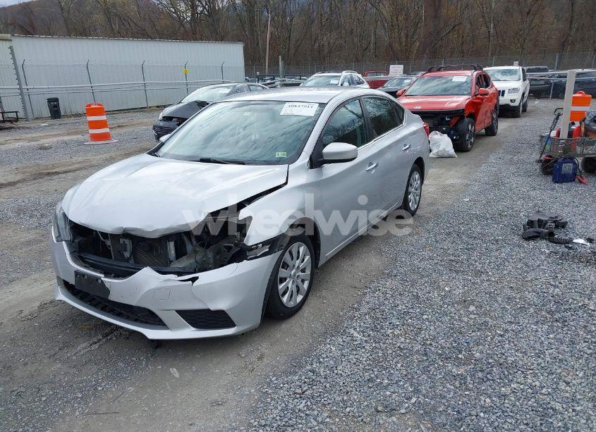 Photo 2 of 2019 Nissan Sentra S (VIN 3N1AB7APXKY355790)